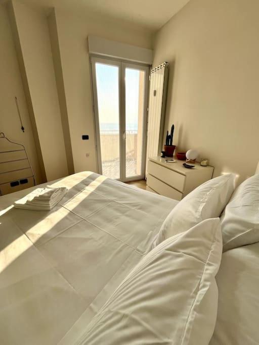 Apartamento Casa Solymar Vallecrosia Exterior foto