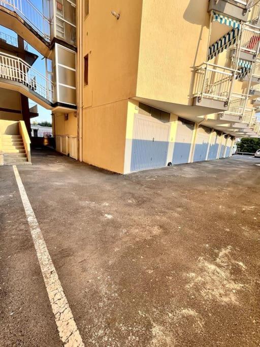 Apartamento Casa Solymar Vallecrosia Exterior foto